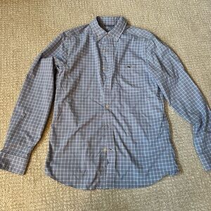 Vineyard vines collar shirt